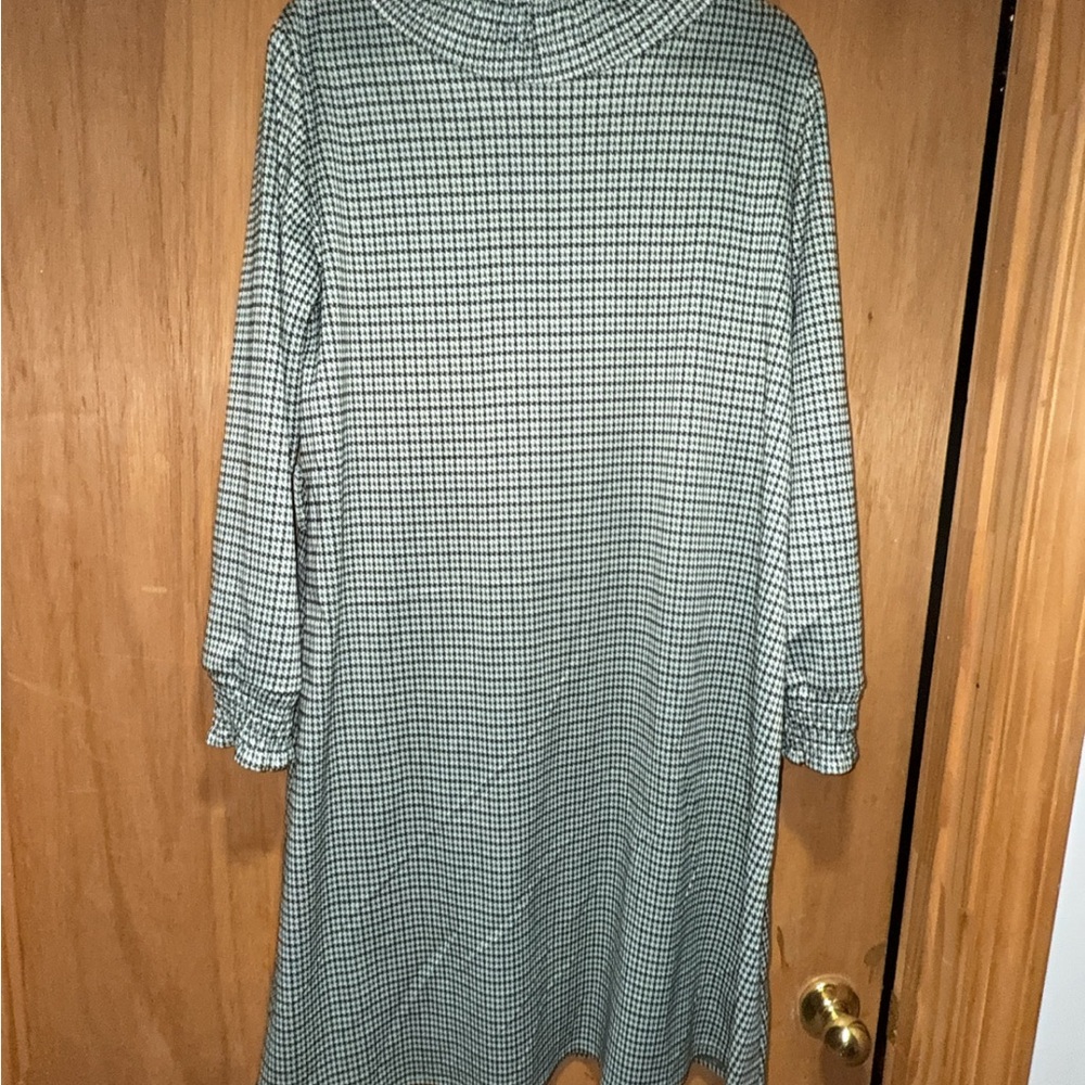 Green Checkered Long Sleeve Dress